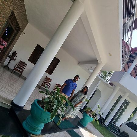 White Win Villa Elewala Bagian luar foto