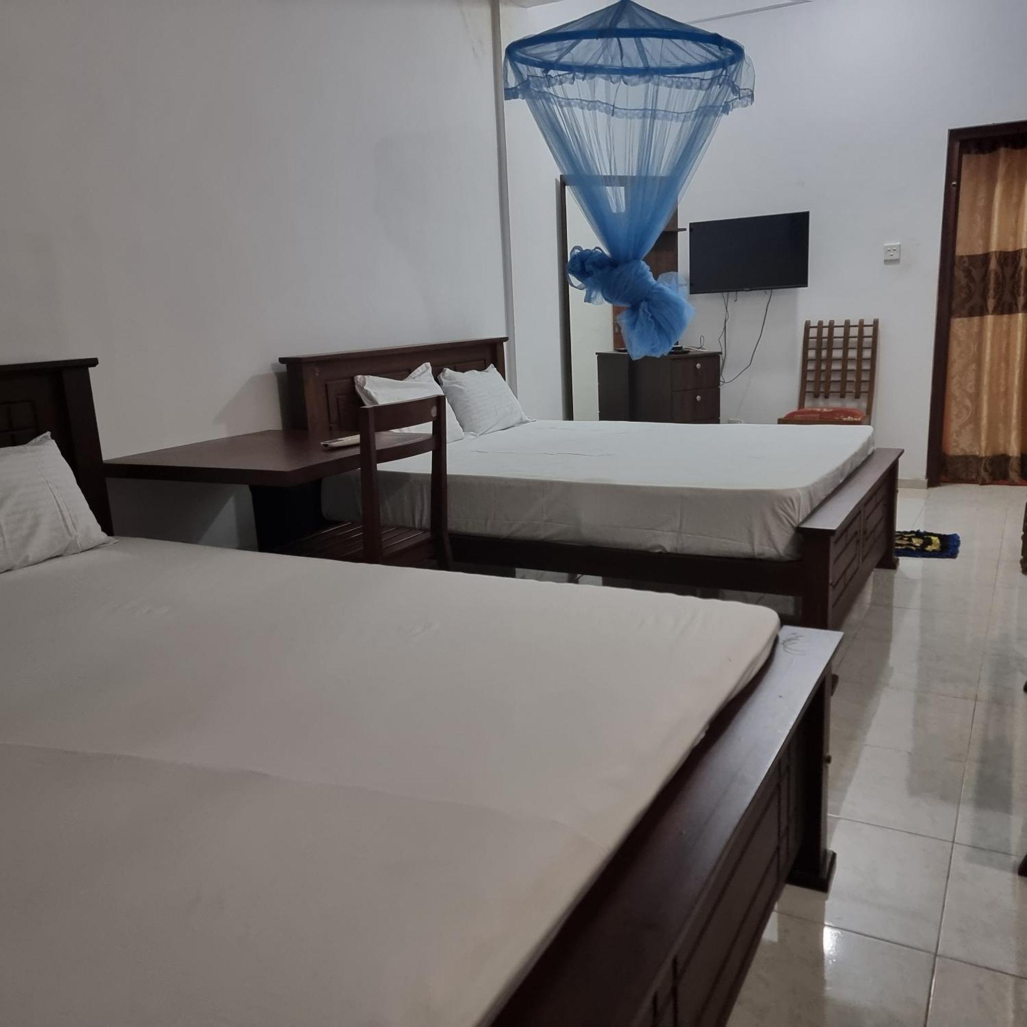 White Win Villa Elewala Ruang foto